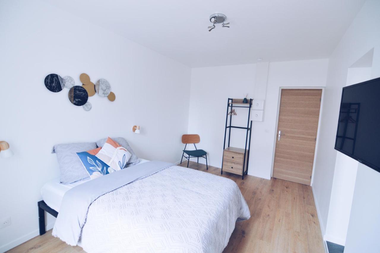 Studios Lsquare-Residence Chatellerault Exterior photo